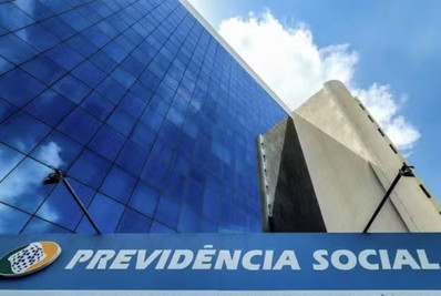 Juíza bloqueia R$ 2,8 bi de alvos da AGU por suspeita de descontos ilegais de aposentados