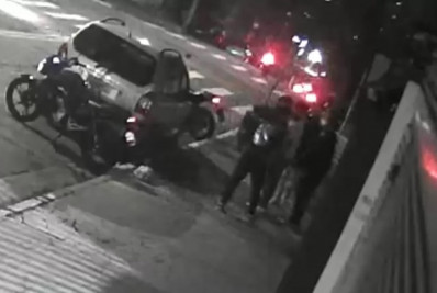 Homem é baleado ao lado de namorado após reagir a assalto em São Paulo