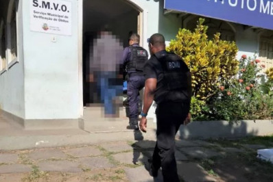 Motorista é detido por embriaguez ao volante e desobediência em Cabo Frio