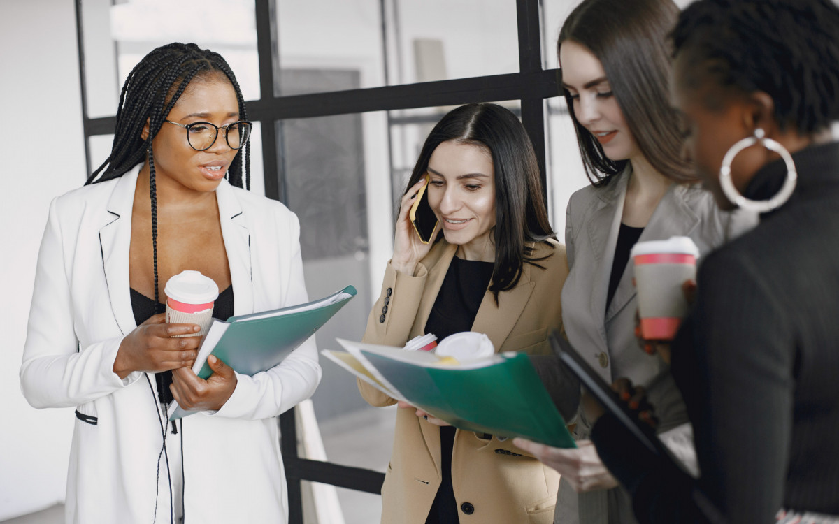 Número de mulheres no mercado de trabalho tem aumentado nos últimos anos