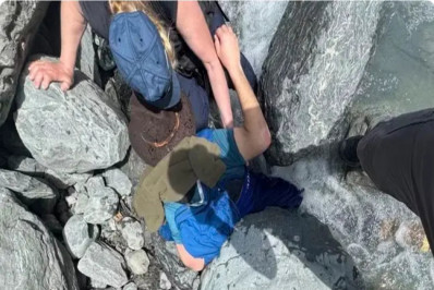 EUA: Homem sobrevive após ficar preso por pedra de 318 kg em riacho gelado