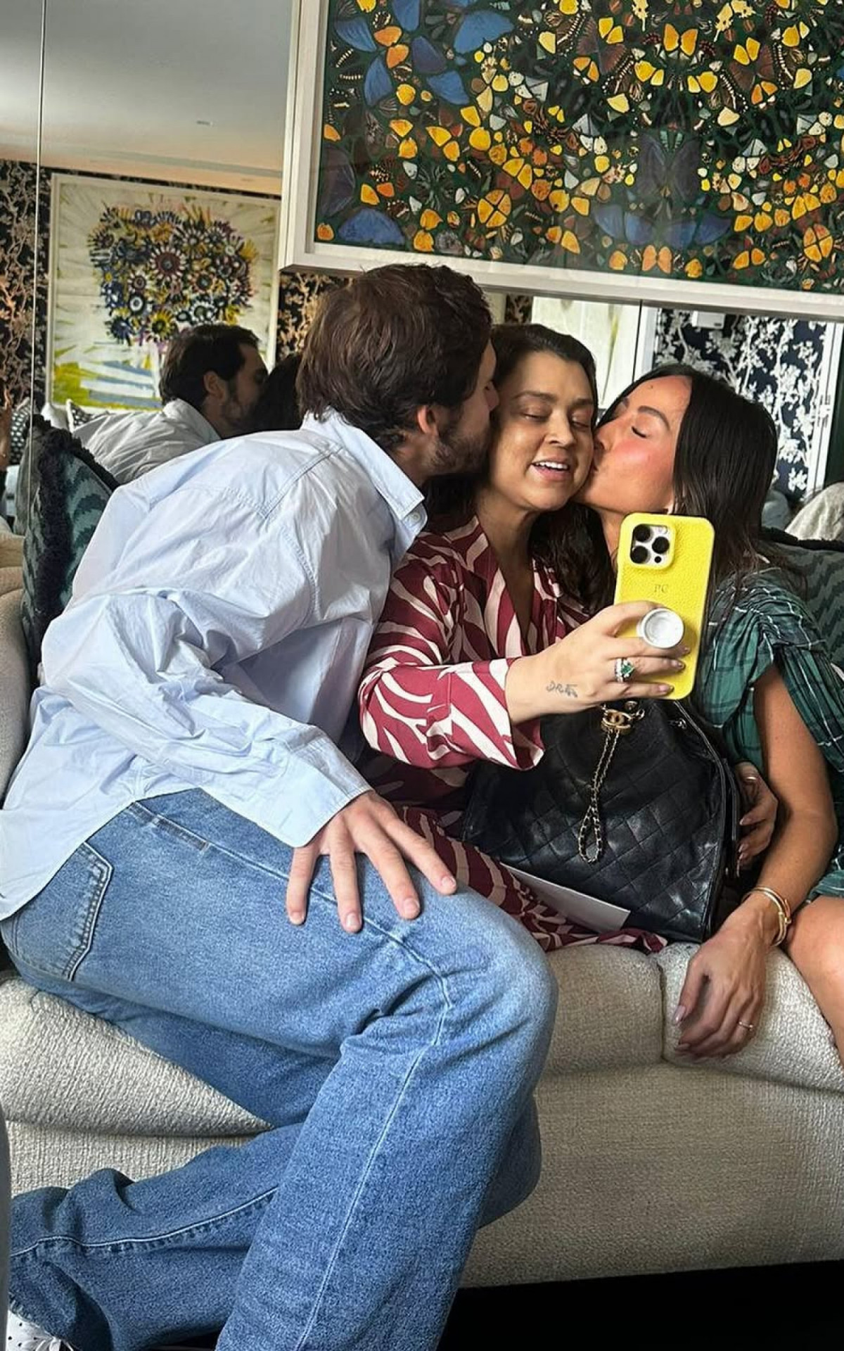 Preta Gil recebe carinho de Nicolas Prattes e Sabrina Sato - Reprodução/Instagram