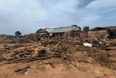 Sobe para 200 o número de mortos nas enchentes na Nigéria