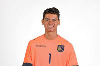 Botafogo negocia com goleiro da seleção de base do Equador