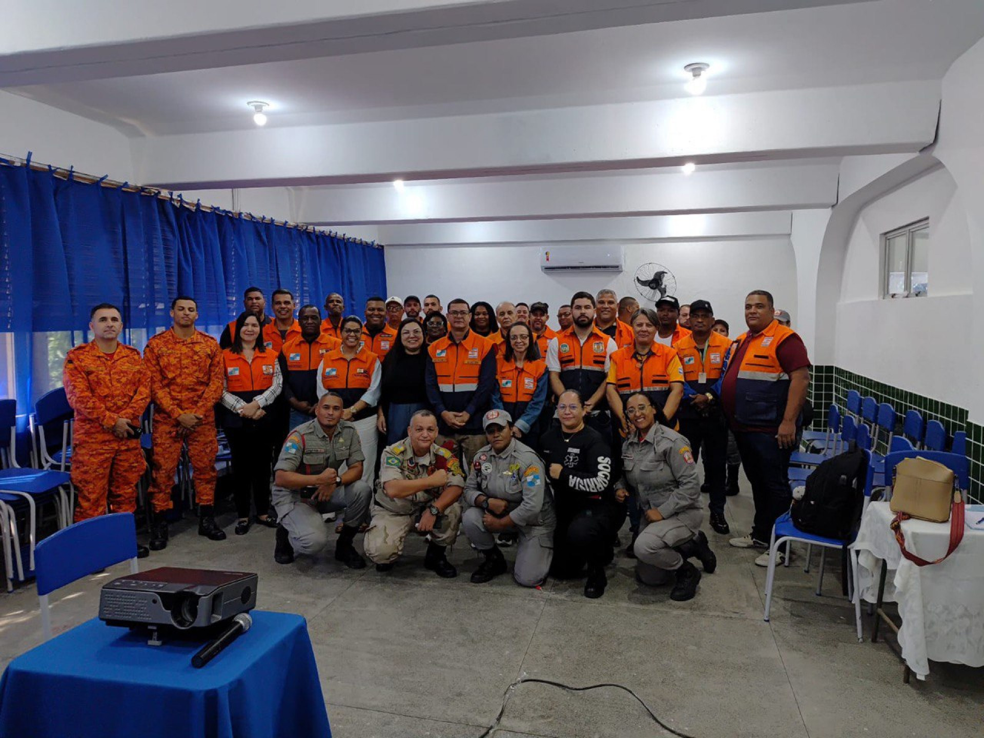 O objetivo &eacute; preparar os profissionais para prestar atendimento emocional &agrave;s v&iacute;timas e comunidades afetadas por trag&eacute;dias e desastres naturais - Divulga&ccedil;&atilde;o / PMJ