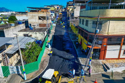 Morro Santa Helena celebra início das obras de asfalto no bairro