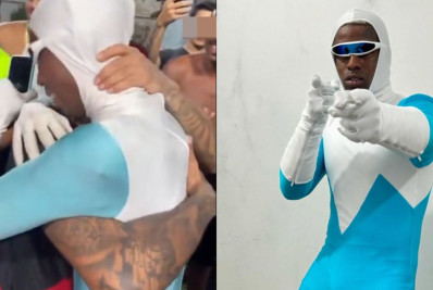 Vídeo: MC Poze recebe homem fantasiado de super-herói que impediu prisão de Oruam