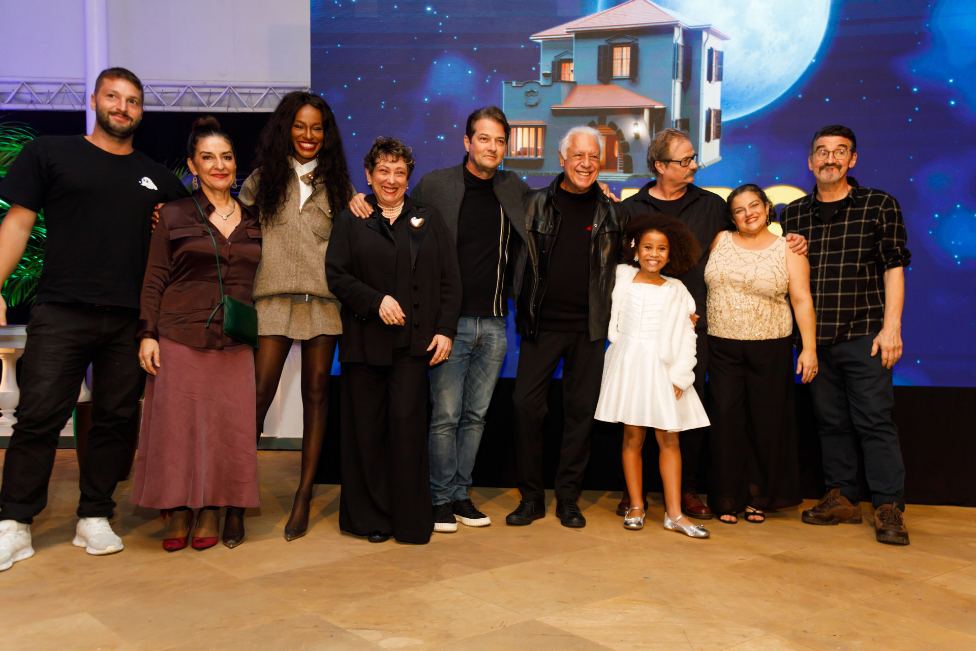 Elenco de 'Mundo da Lua' se reúne em São Paulo - Patrícia Devoraes / Brazil News