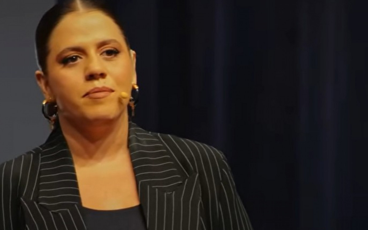 A apresentadora Tati Machado - Reprodução/Youtube