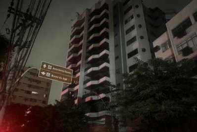 Bairros de Niterói sofrem apagão e MAC fica sem luz