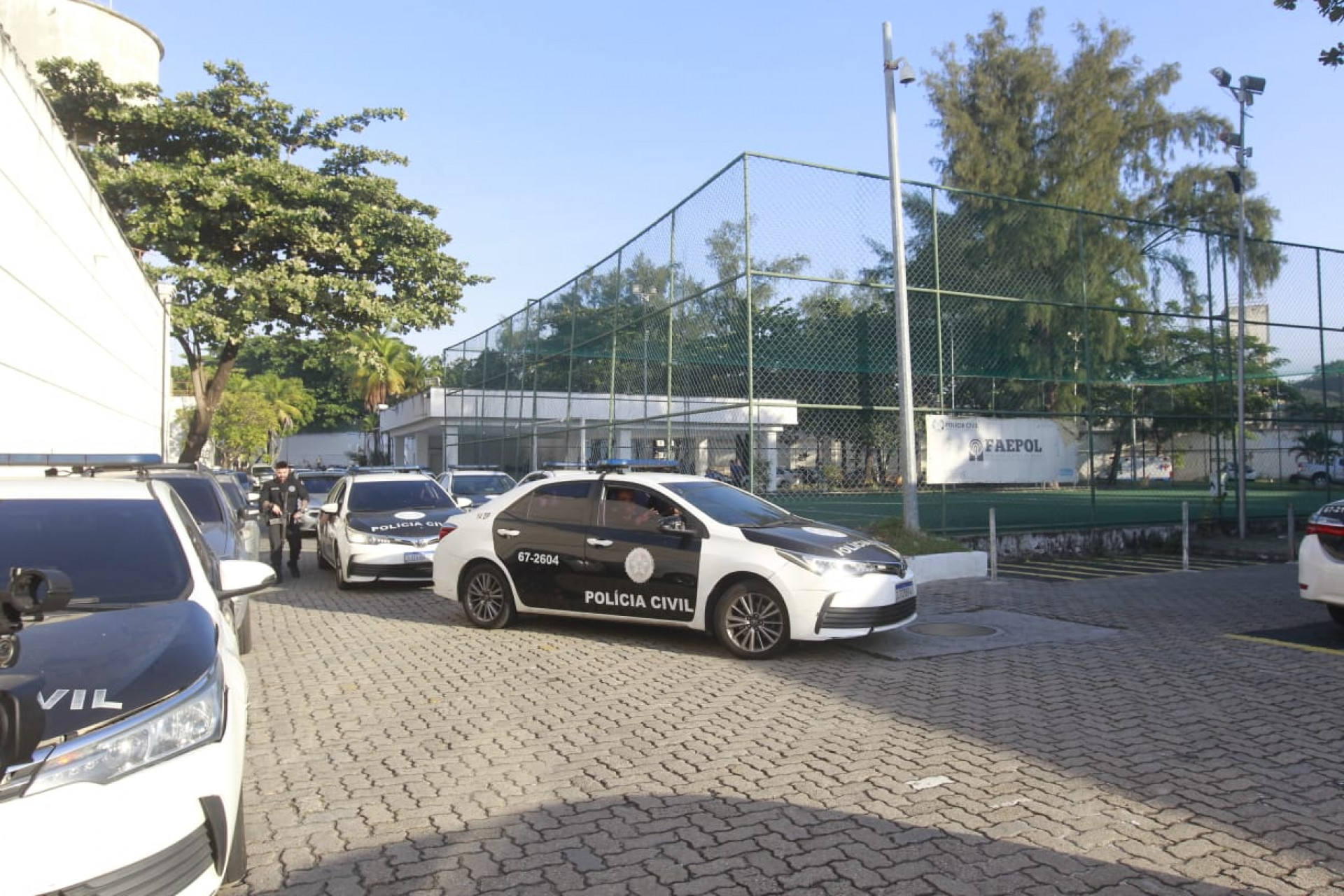 Presos em operação contra 'braço' do CV foram encaminhados à Cidade da Polícia - Reginaldo Pimenta/Agência O DIA