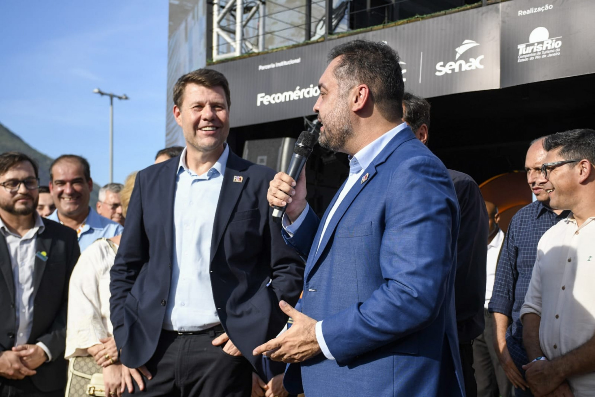 Secretário estadual de Turismo do RJ, Gustavo Tutuca e o governador Cláudio Castro - Sylvia Freitas / Agência O Dia