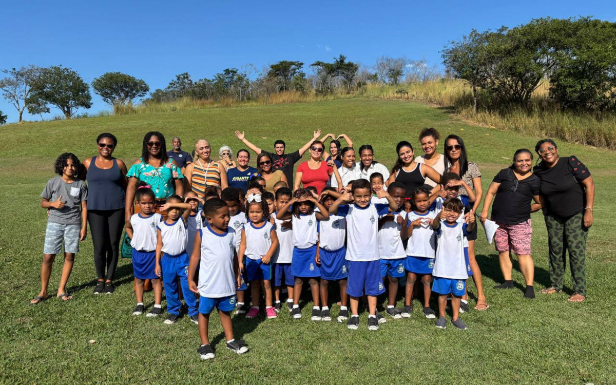 Tudo foi acompanhado de perto pelos professores e pela equipe gestora da escola, que reforçaram o valor dessa vivência para o aprendizado