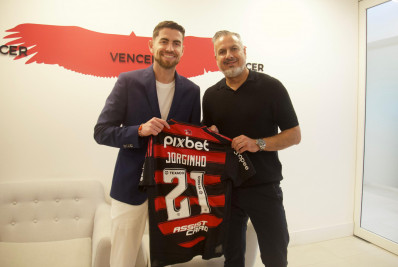 Flamengo anuncia a contratação de Jorginho 