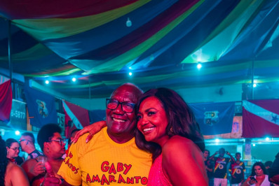 Gaby Amarantos abre o coração ao comemorar o aniversário do pai