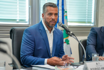 Deputado Rodrigo Amorim tem carro furtado na Tijuca