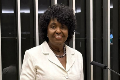 Benedita da Silva vai receber o título de doutora Honoris Causa pela UFRJ