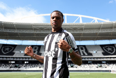 Reforço, Kaio Pantaleão exalta torcida do Botafogo: 'Sensacional'