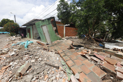 Terremoto derruba prédios na Colômbia