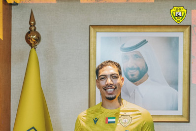 Hugo deixa o Botafogo e é anunciado por equipe de Luis Castro nos Emirados