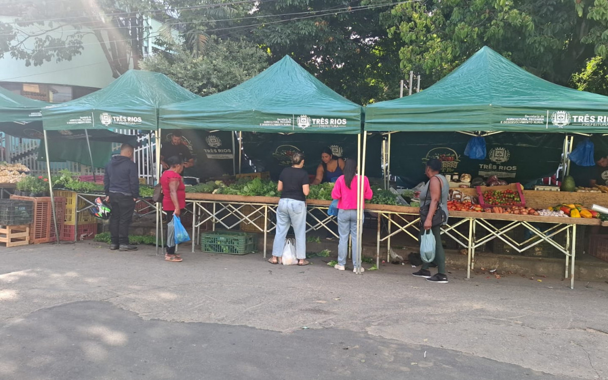 Novas barracas de feirantes