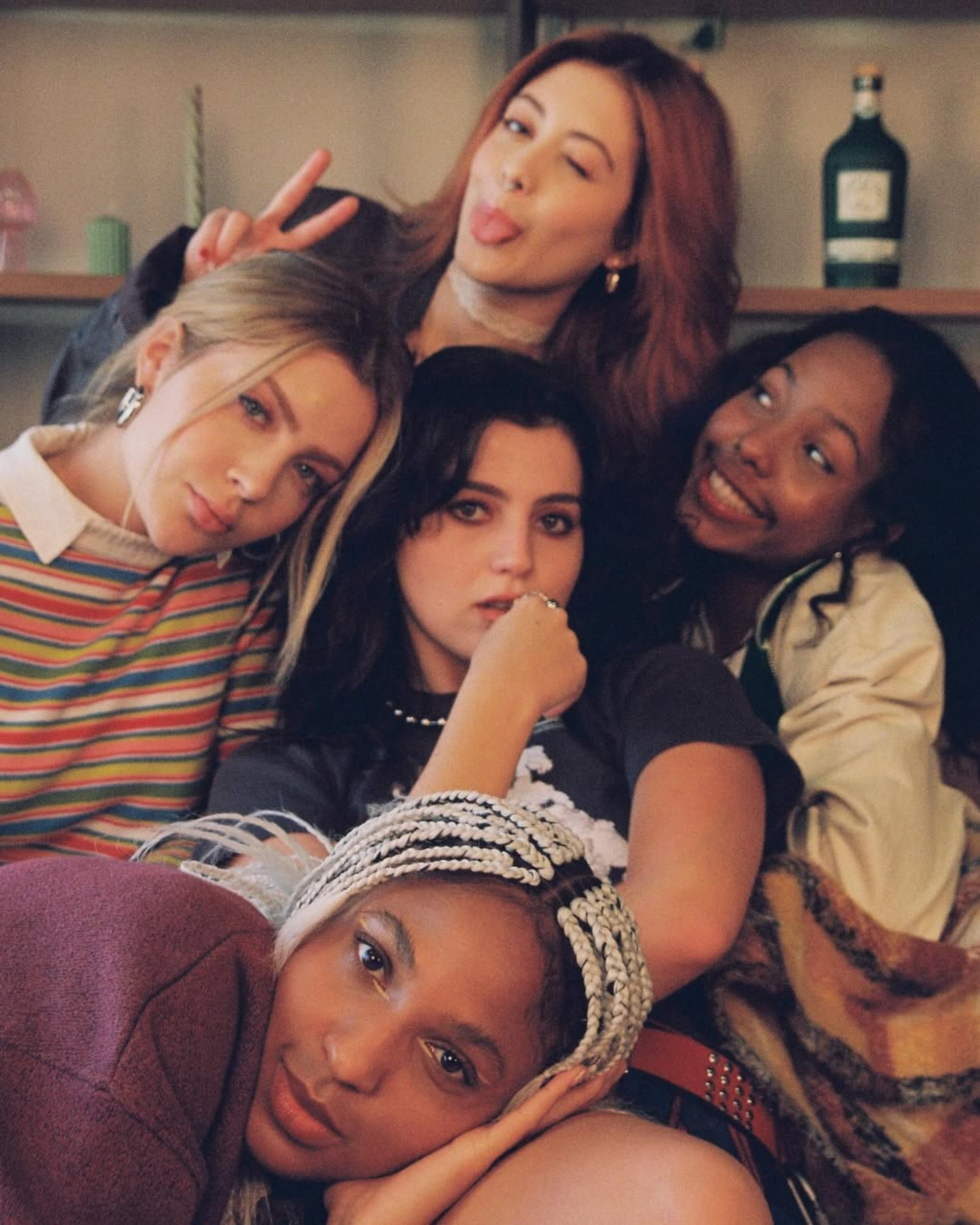 'Cinco Julias' ganhou o primeiro teaser, nesta segunda-feira (9) - Reprodução / Instagram