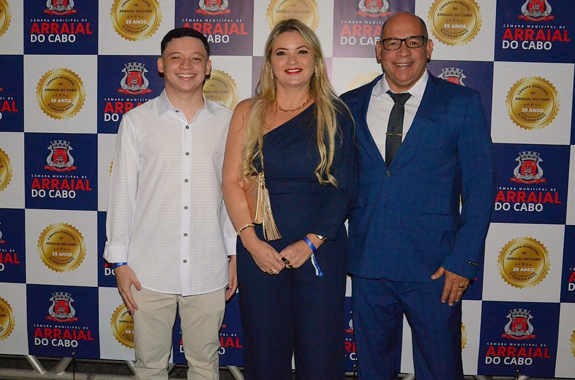 Prefeito Marcelo Magno e família - Reprodução