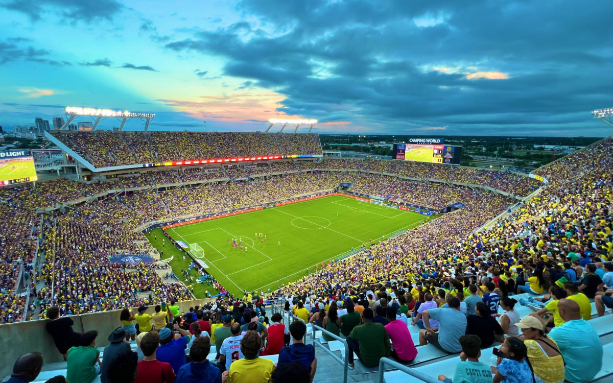 O Estádio Camping World estádio localizado em Orlando, na Flórida, e tem capacidade para 65.000 pessoas. Receberá quatro jogos do Mundial. 