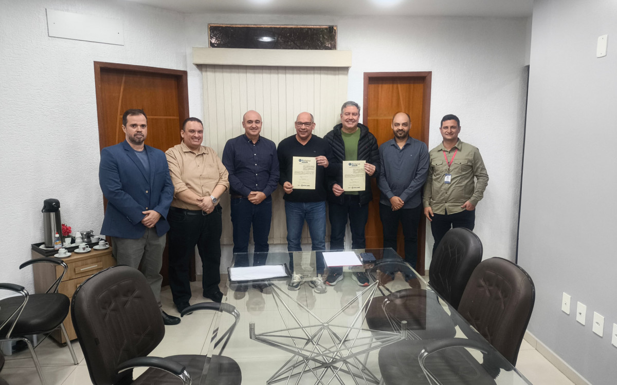 Prefeito Marcelo Magno (PL) assina termo de cooperação técnica 