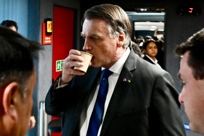 Veja como Bolsonaro movimentou R$ 30 milhões em um ano