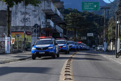 Guapimirim recebe nove novas viaturas da Polícia Militar