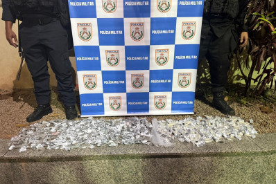 PM apreende grande quantidade de drogas em Belford Roxo