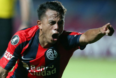 Jogador é baleado e preso em jogo de 'futebol paralelo' na Argentina