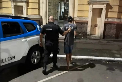 Foragido por tráfico e lesão corporal é preso durante operação da PM em Niterói