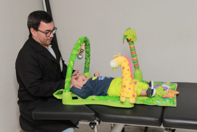 Prefeitura de Volta Redonda oferece osteopatia para bebês na rede pública de saúde