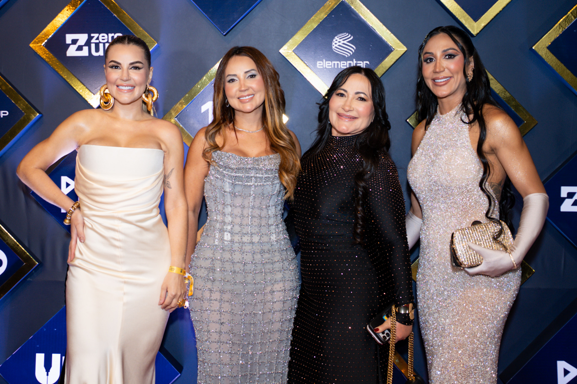 Deolane Bezerra e família - Brazil News