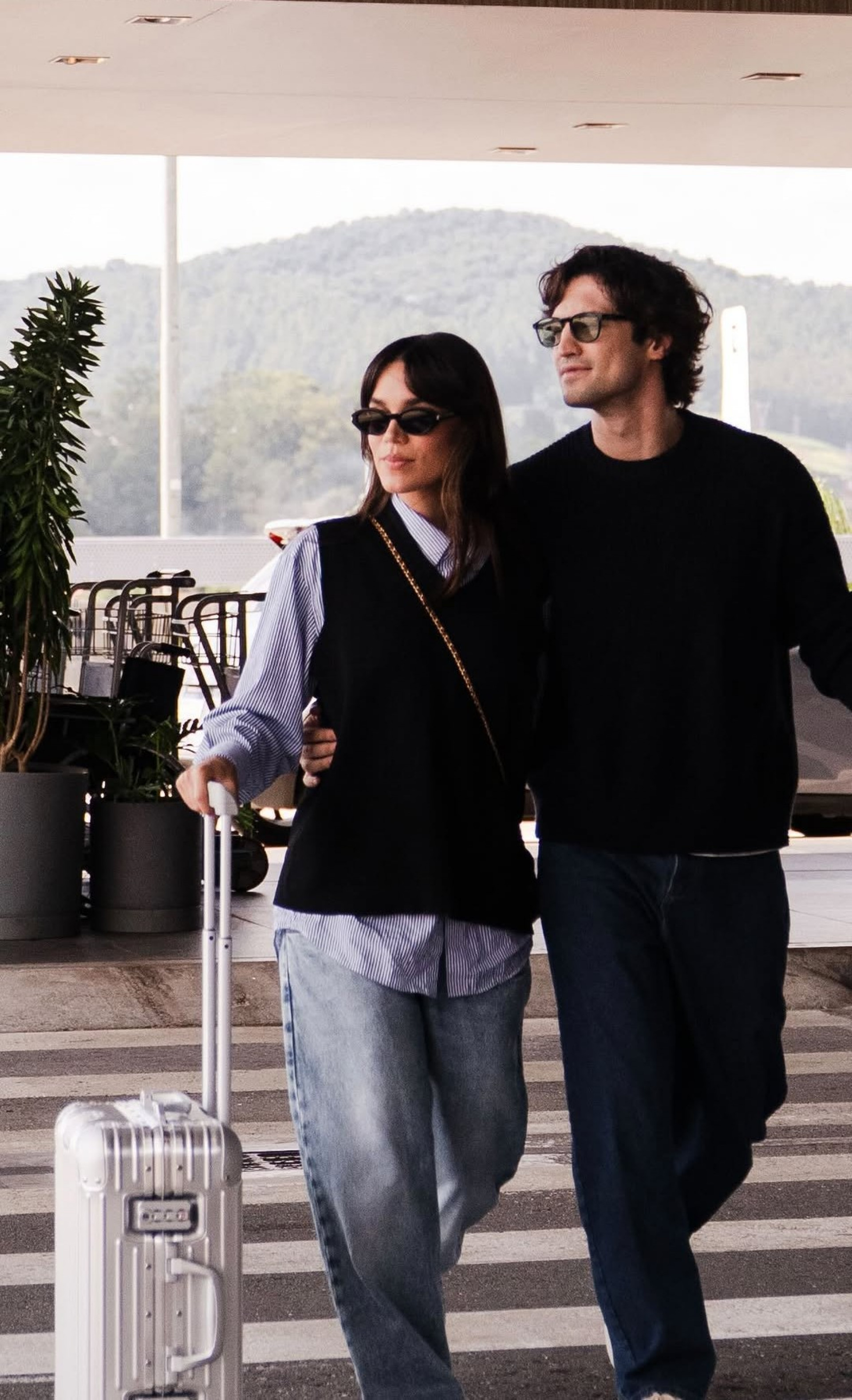 Carla Salle e Gabriel Leone - Reprodução / Instagram