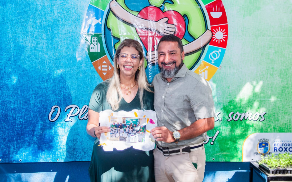 A secretária Sheila Boechat e o secretário Flávio Gonçalves elogiaram as atividades da José Pinto Teixeira