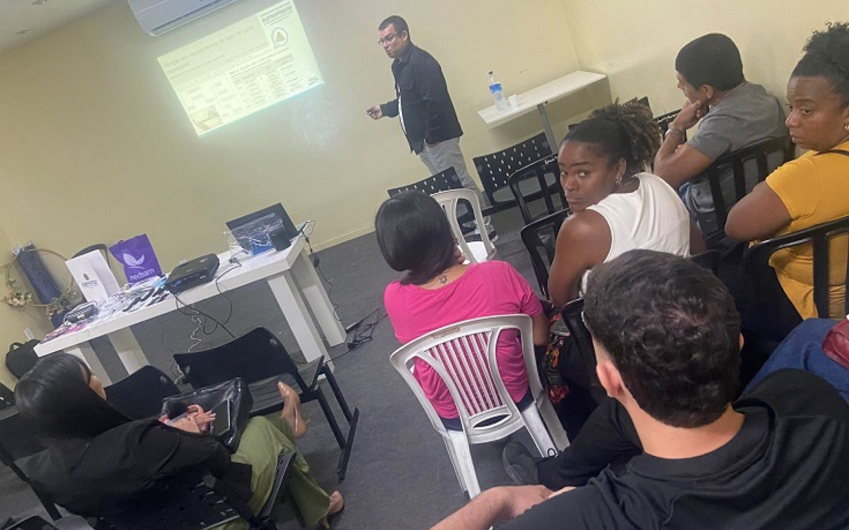 O evento contou com uma aula ministrada pelo fisioterapeuta, Dr. Leonardo Brito