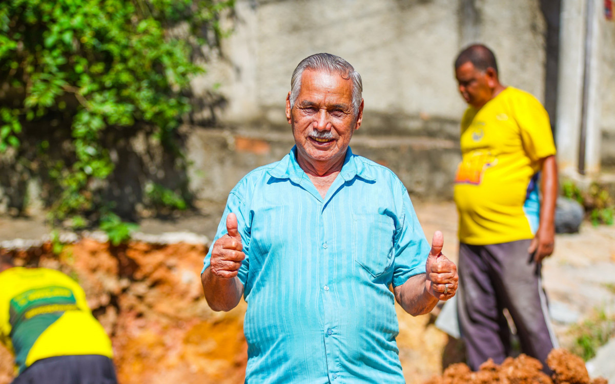 Morador do bairro há 59 anos, Osvaldo Moreira, contou que a obra representa um alívio