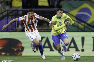 Martinelli celebra titularidade e atuação pelo Brasil contra o Paraguai: 'Feliz'