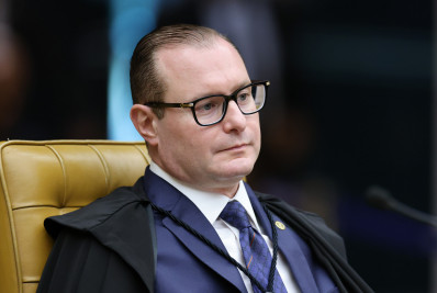 Zanin vota para responsabilizar big techs por conteúdos de usuários