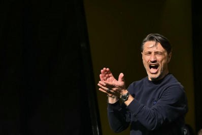 Técnico do Borussia destaca importância de vencer o Fluminense: 'Perigoso e forte'