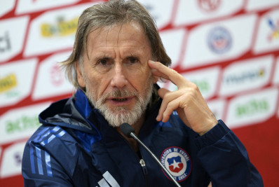 Técnico deixa a seleção chilena após ficar fora da Copa de 2026