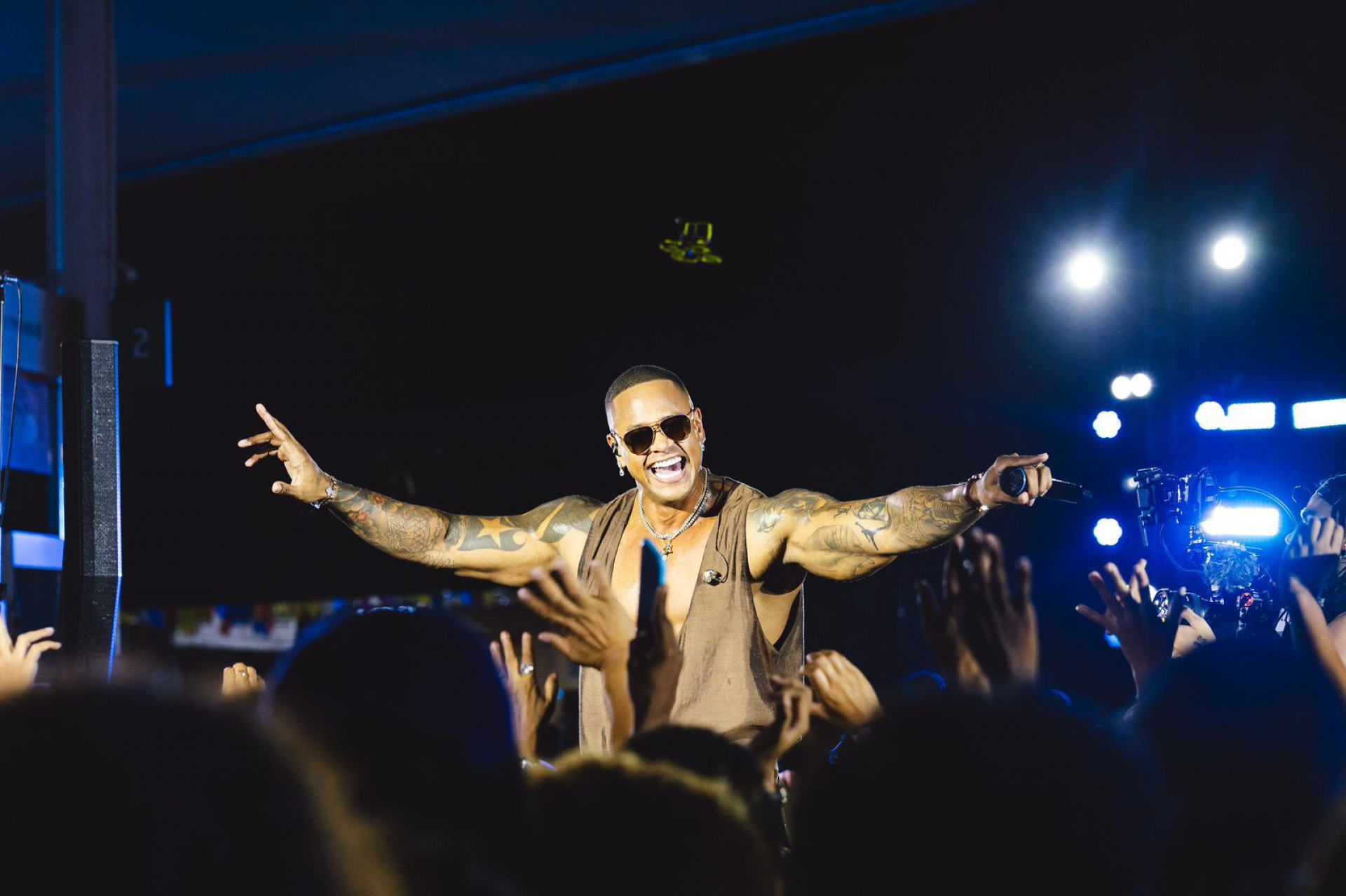 Léo Santana reuniu multidão na gravação do EP 'GG a Posto' - Divulgação / Alef Fera | Lucas Leawry