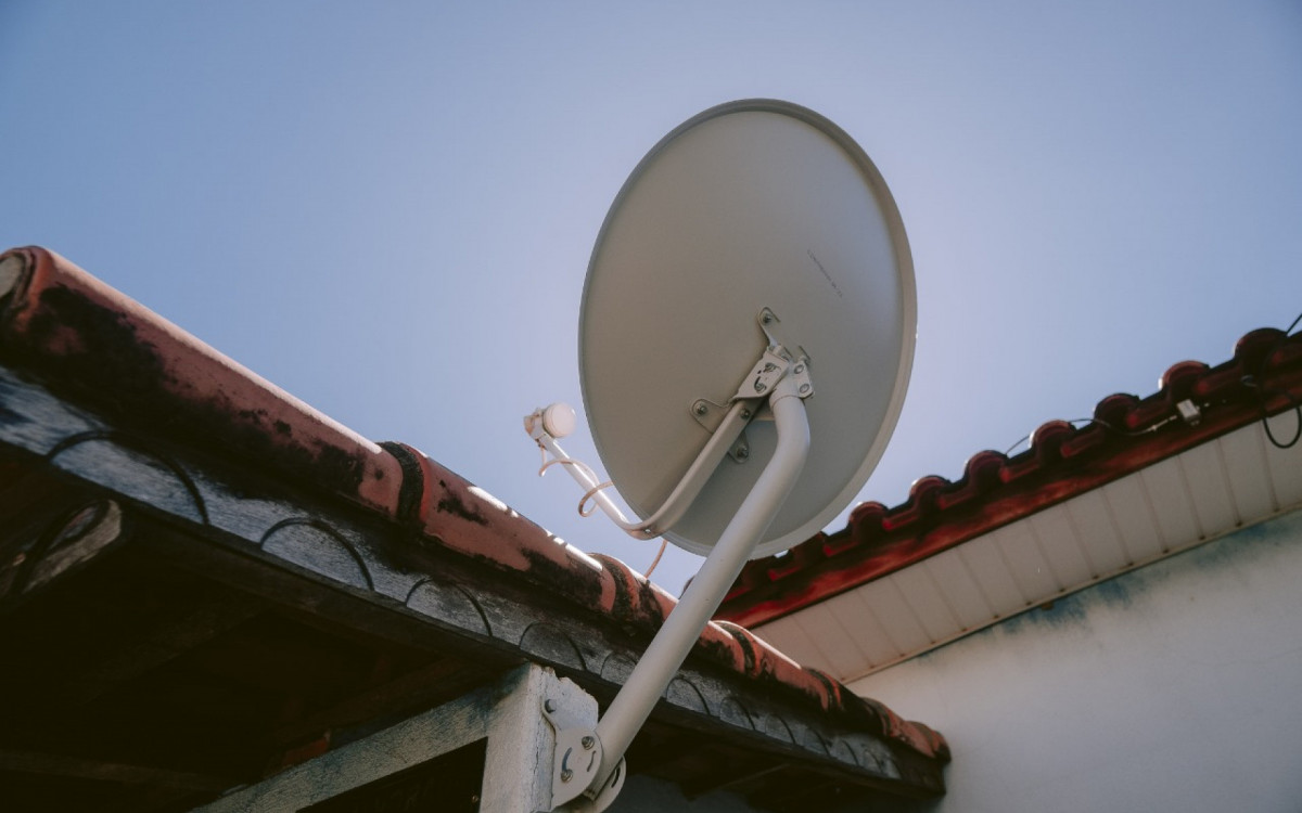 As tradicionais antenas parabólicas só funcionarão até o dia 30 de junho