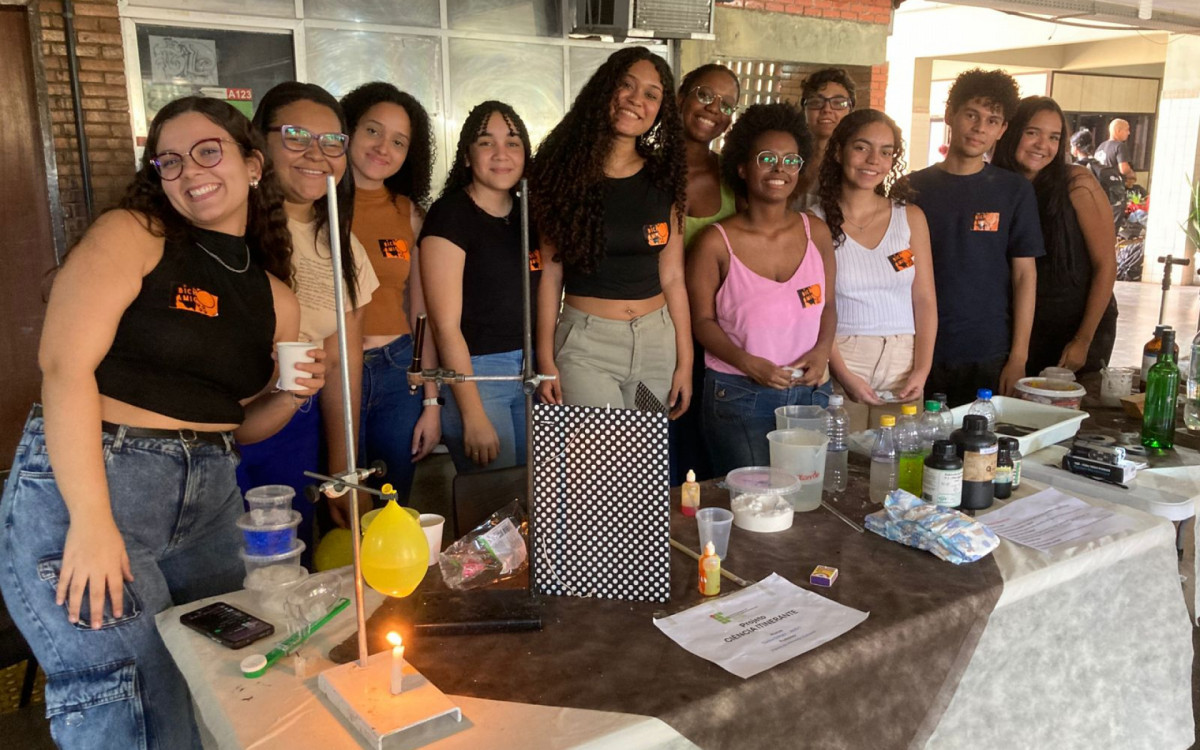 Evento foi idealizado para acontecer no próprio dia da comemoração do Dia do Meio Ambiente sendo um verdadeiro sucesso contando com a colaboração de muitas mãos e ideias