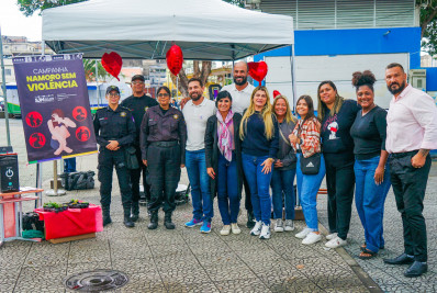 Meriti reforça combate à violência entre casais em ação de Dia dos Namorados