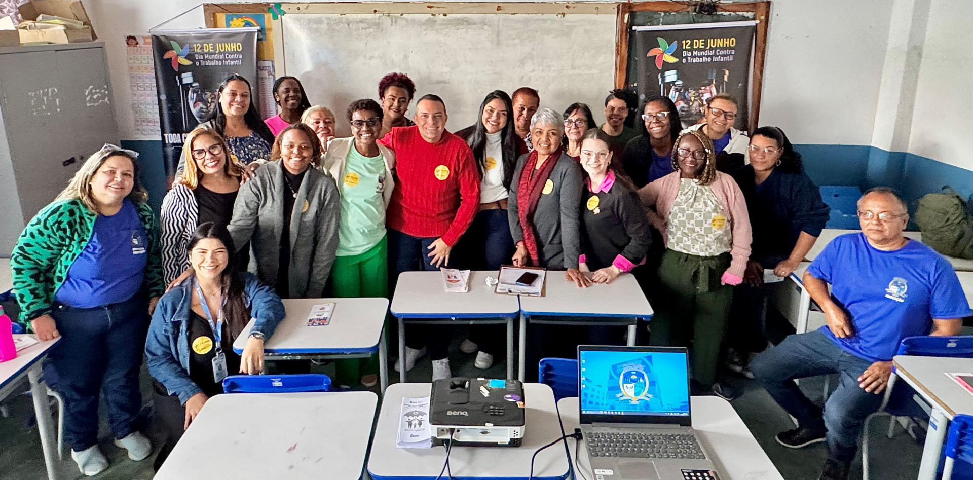 A Diretora M&aacute;rcia da Rosa Marcelino e secret&aacute;rio Diogo Bastos e participantes do evento - Jeovani Campos / PMBR