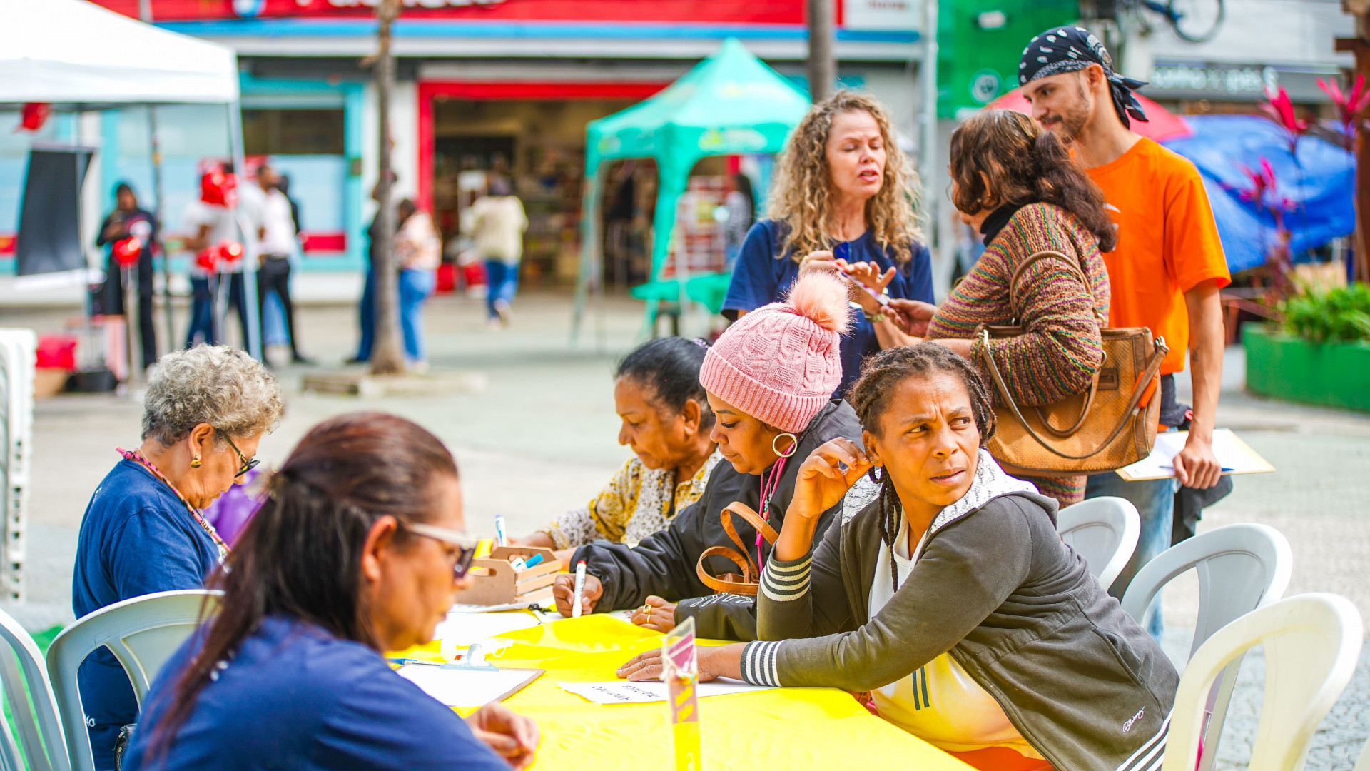 Oficinas de fl&acirc;mulas, artesanato e cantinho de leitura tamb&eacute;m fizeram parte da programa&ccedil;&atilde;o - Gilberto Rocha/ PMSJM